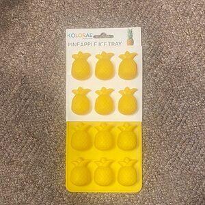 Kolor Pineapple Silicone Ice Tray - Yellow